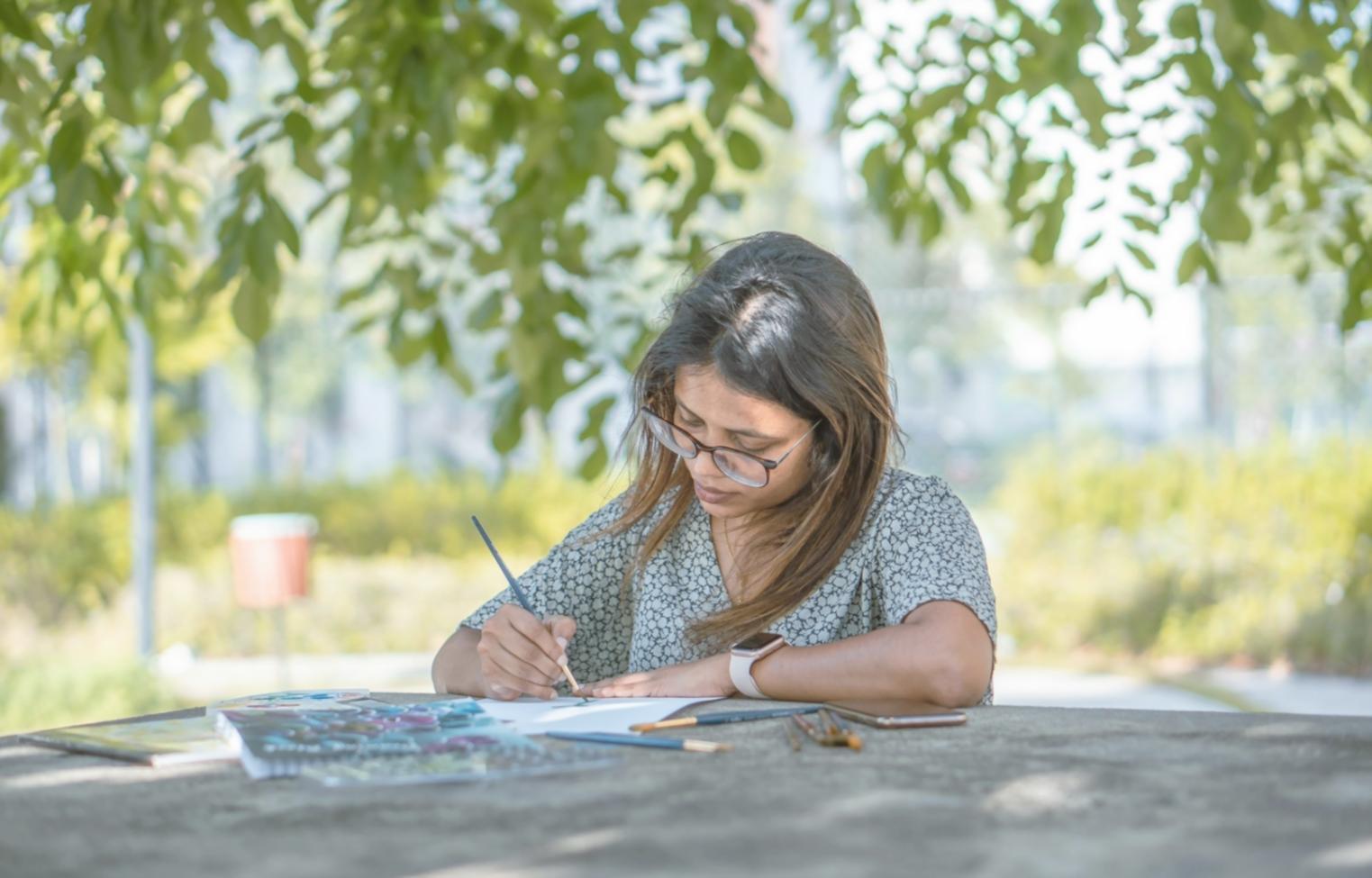 Atelier d'illustration avec techniques de dessin fondamentales